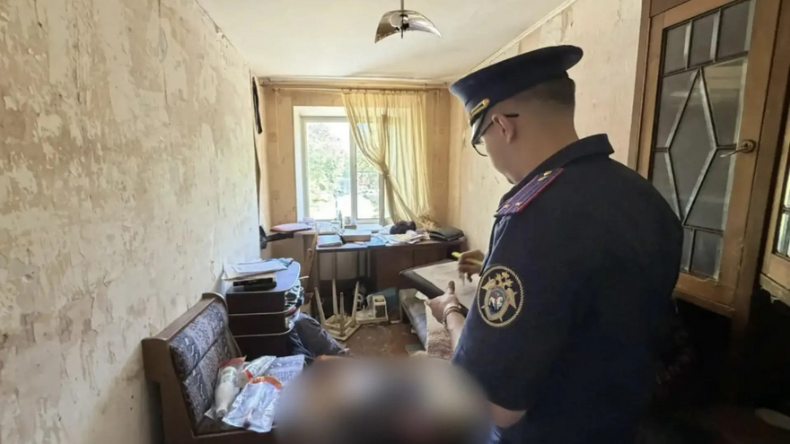 В Саратове мужчине прокололи шею и грудь: он не выжил
