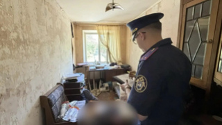 В Саратове мужчине прокололи шею и грудь: он не выжил