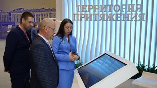 Названа стоимость индивидуального сопровождения на ПМЭФ в день