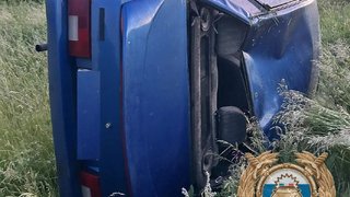 В Саратовской области девяносто девятая слетела с дороги: водитель попал в больницу