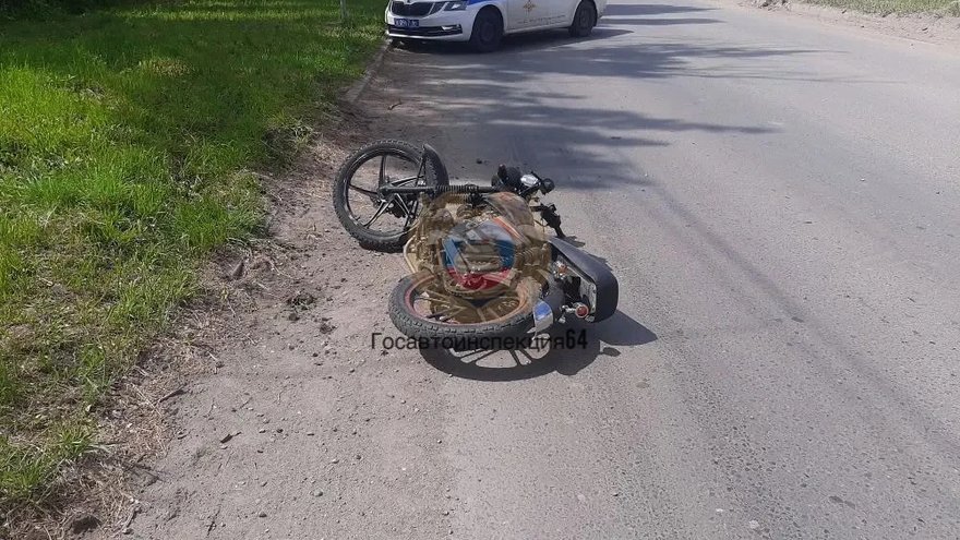 В Саратове мопедист погиб в ДТП с дорожным знаком