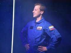 Космос в Саратовском театре драмы: спектакль об иллюзиях и памяти