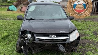 В Саратовской области водитель пострадал в слетевшей с дороге Ладе