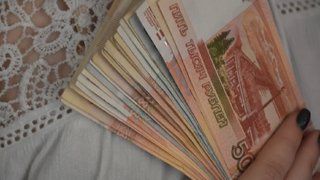 Среднюю зарплату саратовских учителей оценили в 58,6 тысячи рублей