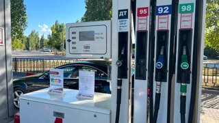 В Саратовской области резко подорожали бензин и солярка