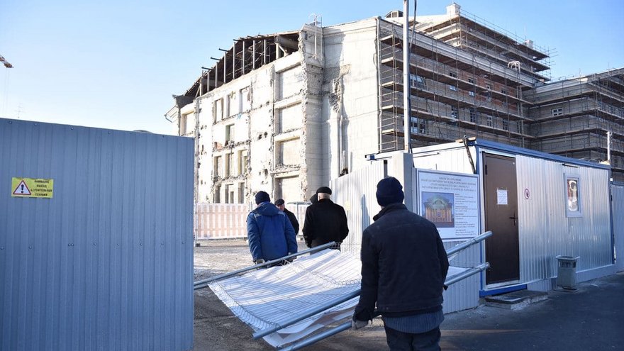 Подрядчику реконструкции театра оперы и балета дадут полгода на освоение 300 млн рублей