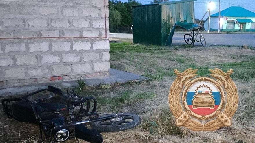 В Саратовской области в ДТП с мотоциклами и питбайками пострадали 4 подростка