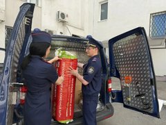 Саратовские следователи отправили бойцам СВО гуманитарную помощь