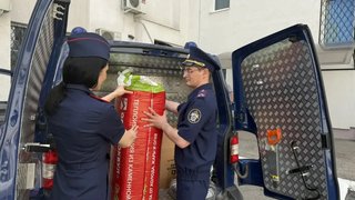 Саратовские следователи отправили бойцам СВО гуманитарную помощь