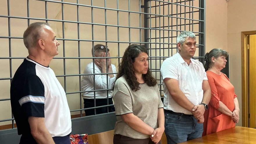 В Саратове вынесли приговор экс-министрам Шихалову и Пожарову