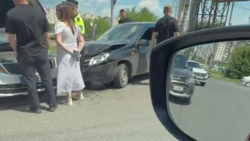 В Саратове автомобиль ДПС попал в ДТП