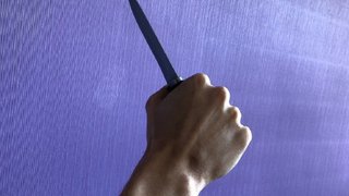 Вынесен приговор домашнему тирану: он резал жертве пальцы и избивал ее табуретом