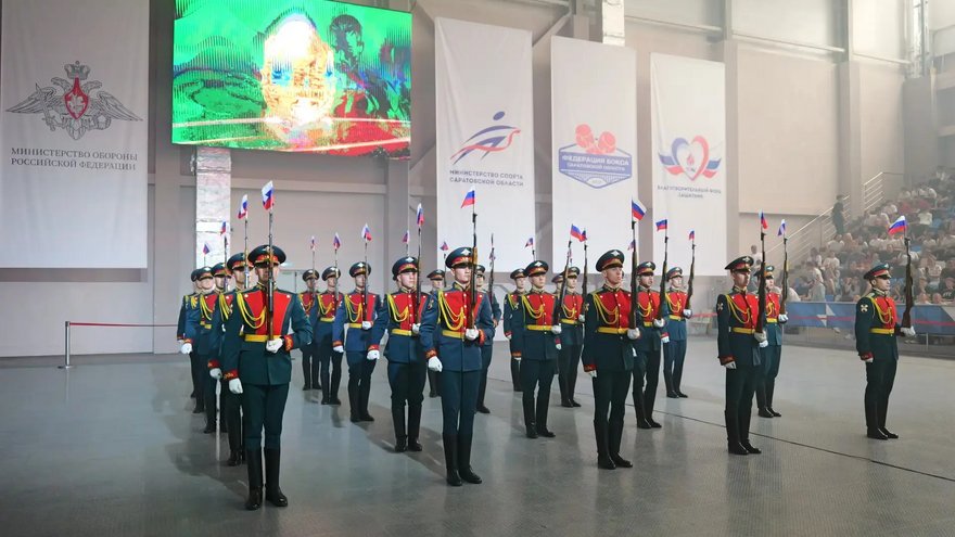 Замминистра обороны в Саратове открыл соревнования по боксу на Кубок ВС РФ