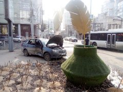 Полицейские ищут свидетелей аварии в центре Саратова