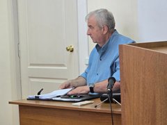 В Саратове судья взяла самоотвод по делу о ДТП с участием вице-губернатора Исаева