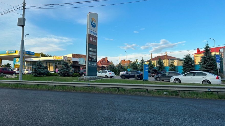 Поставщики не увидели оснований для острого дефицита топлива на АЗС Саратова