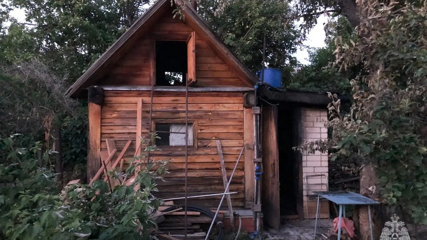 В Саратове пенсионерка обгорела при попытке разжечь баню