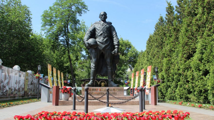 В День памяти и скорби проживающие Энгельсского дома-интерната зажгли свечи памяти