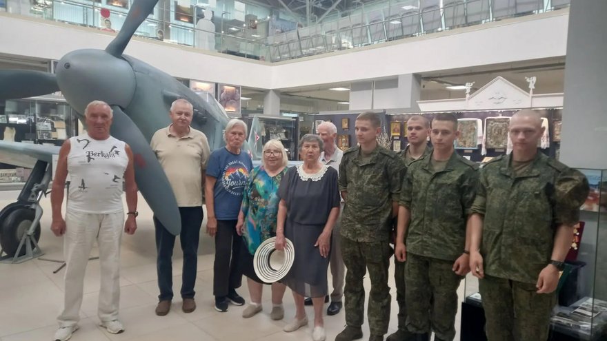 В День памяти и скорби проживающие Энгельсского дома-интерната зажгли свечи памяти