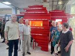 В День памяти и скорби проживающие Энгельсского дома-интерната зажгли свечи памяти