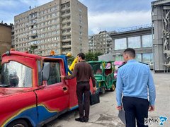 В Саратове в Парке Победы и у цирка нашли незаконные детские паровозики