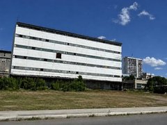 Шестиэтажный склад около саратовской набережной продают за 200 млн