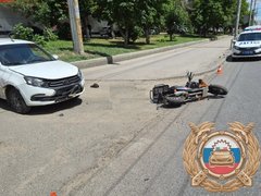Под Саратовом юноша на Приоре сбил 17-летнюю велосипедистку