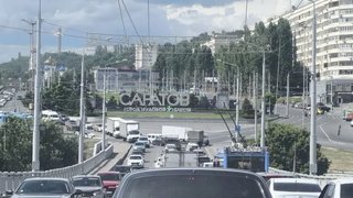 ДТП парализовало движение на мосту Саратов-Энгельс
