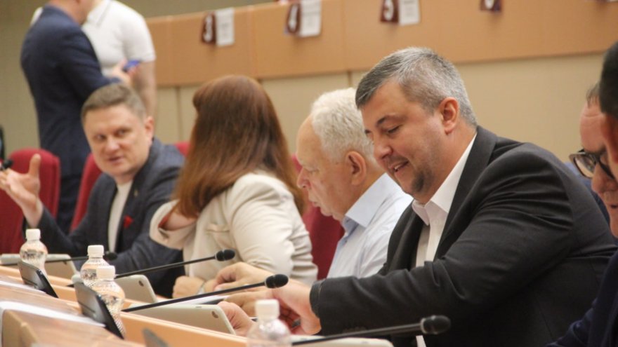 Мэр Саратова отчитался о награждении тысячи ветеранов
