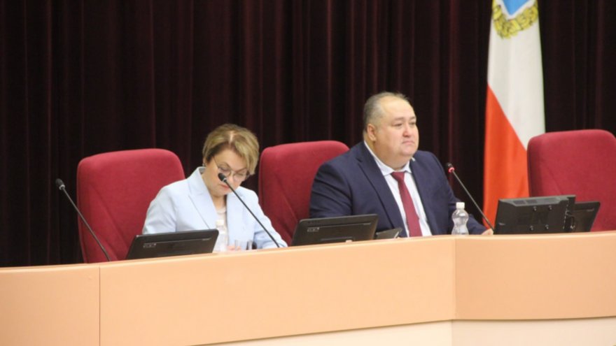 Мэр Саратова отчитался о награждении тысячи ветеранов