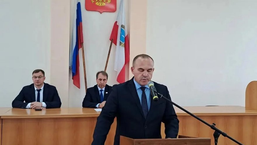 Алексей Янин переизбран главой Пугачевского района