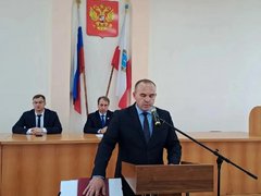 Алексей Янин переизбран главой Пугачевского района