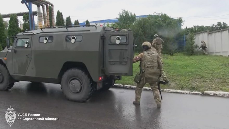 На учениях в Саратове расстреляли террористов