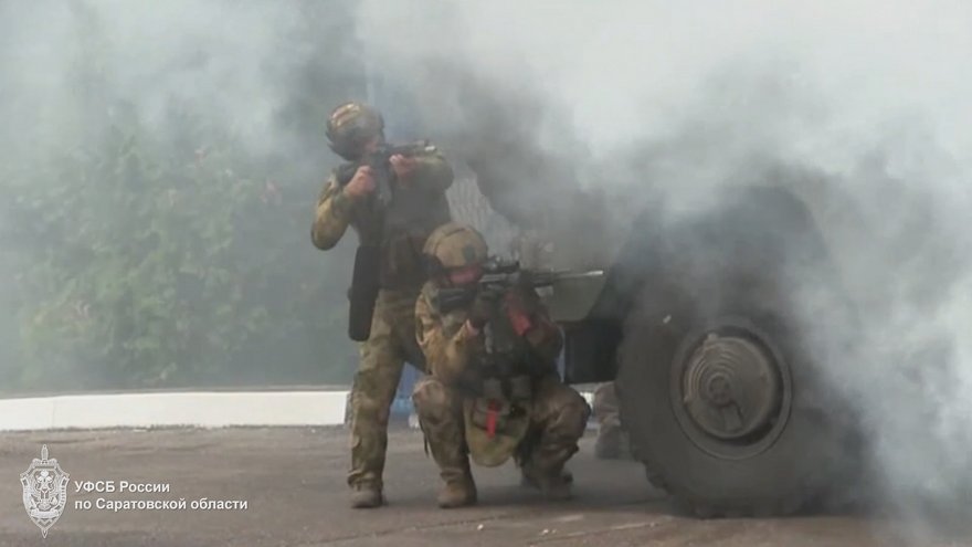 На учениях в Саратове расстреляли террористов