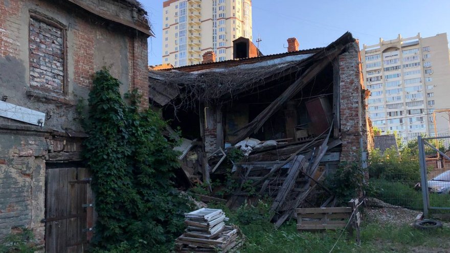 В Саратове до конца года снесут 32 расселенных дома