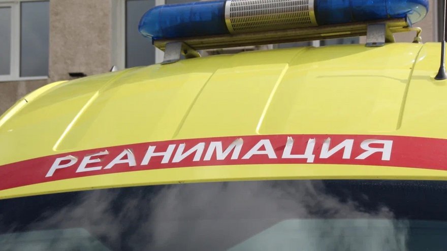 В Саратове рабочие порвали подземный кабель и получили удар током