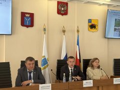 В Энгельсе высадили больше 60 тысяч цветов