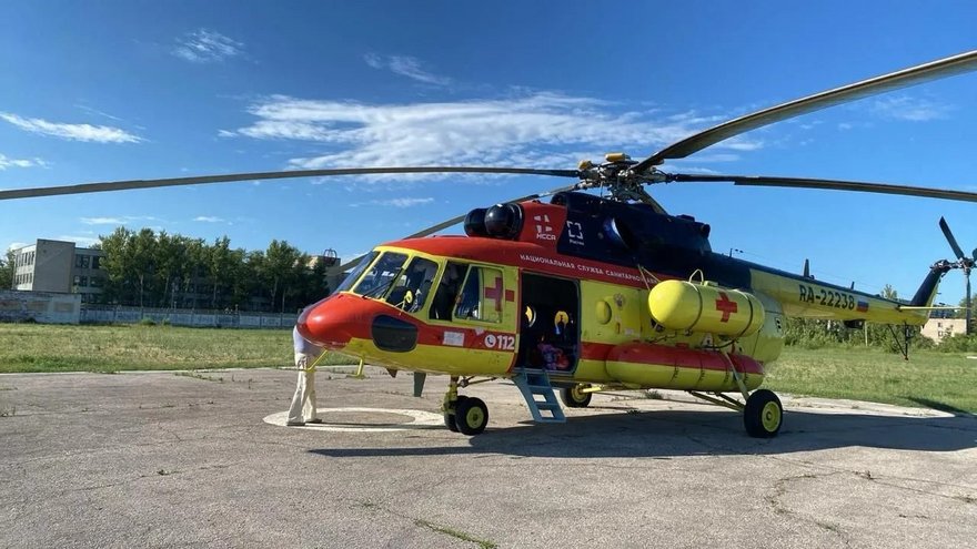 Двух пострадавших в ДТП детей перевезли в Саратов на вертолете
