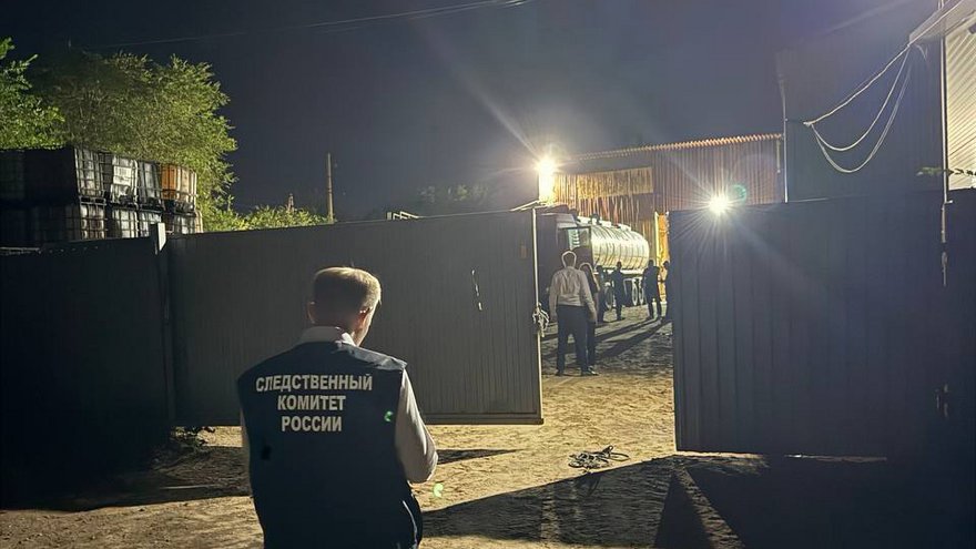 В Энгельсе рабочий умер в цистерне