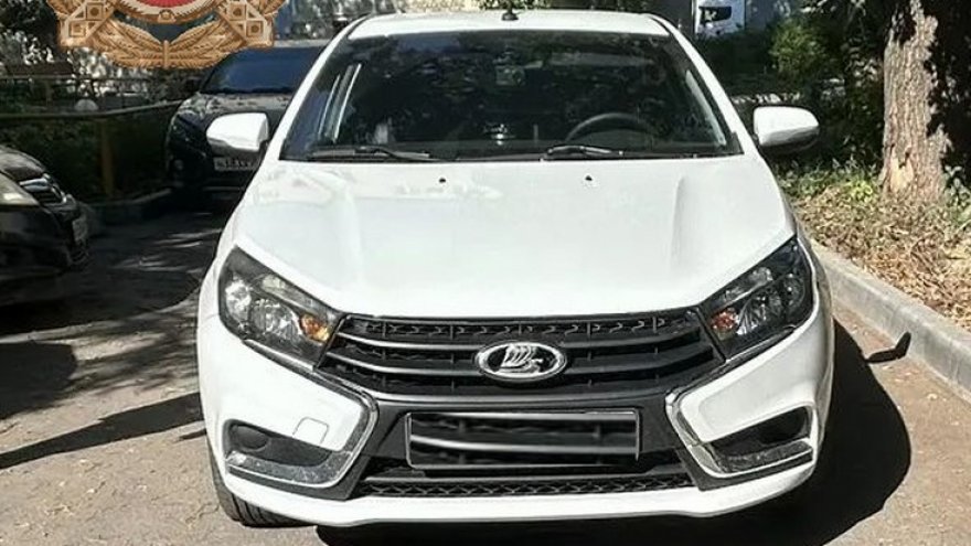 Девочка и мальчик угодили под колеса автомобилей