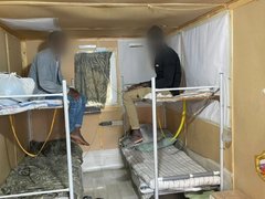 Саратовцы незаконно поселили мигрантов в Большое Свинорье в Новой Москве