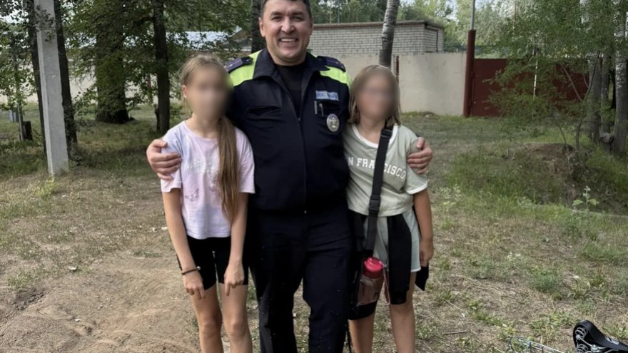 В Энгельсе две 11-летние школьницы потерялись в лесу
