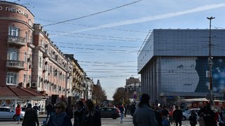 С саратовского проспекта госпитализировали прохожую
