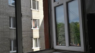 В Энгельсе девушка погибла после падения с высоты