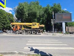 Саратов избавили от 101 незаконного рекламного щита