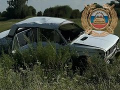 Три человека погибли в перевернувшихся легковушках