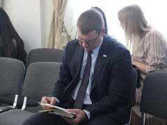 В Саратове нашли деньги на пассажирские перевозки и мусоровозы