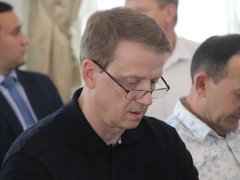 В Саратове нашли деньги на пассажирские перевозки и мусоровозы
