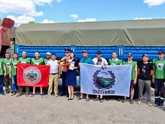 Саратовские следователи отправили гуманитарную помощь бойцам СВО