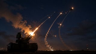 Над Россией уничтожили 242 беспилотника